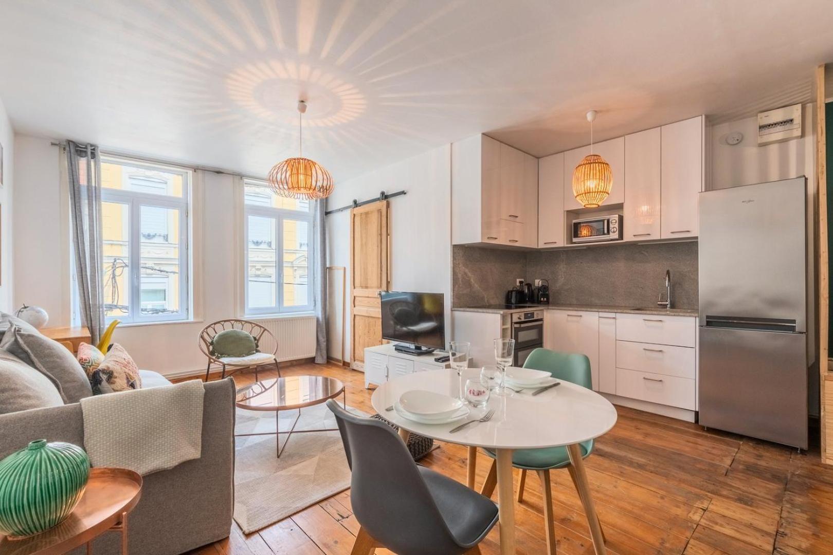 Charmant Appartement Une Chambre - Hypercentre ! Lille Dış mekan fotoğraf